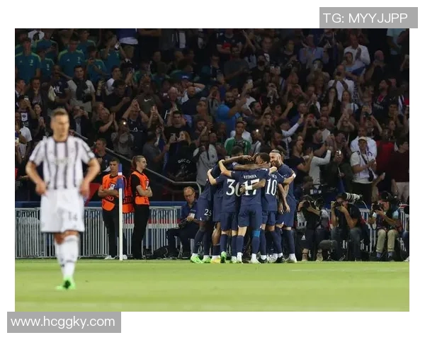 尤文图斯宣布签下法甲巴黎圣日耳曼中场梅拉德 尤文图斯宣布签下法甲巴黎圣日耳曼中场梅拉德