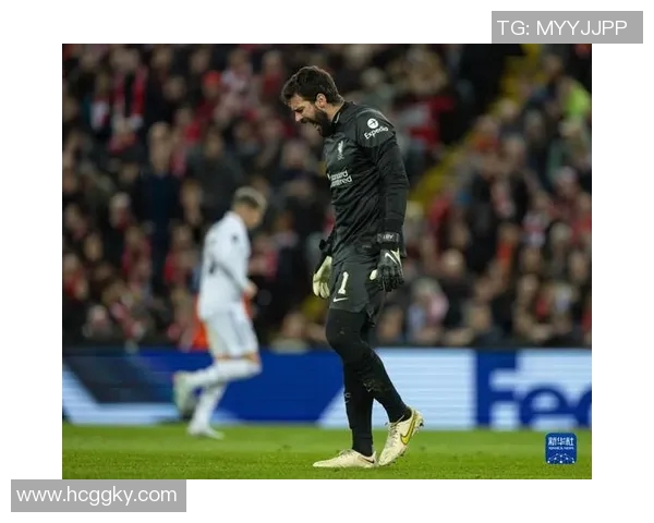 皇马主席佩雷斯确认本泽马将在转会窗口关闭前离队,多支英超球队有意 皇马主席佩雷斯确认本泽马将在转会窗口关闭前离队,多支英超球队有意